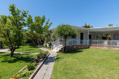 Angelana Beach Villa