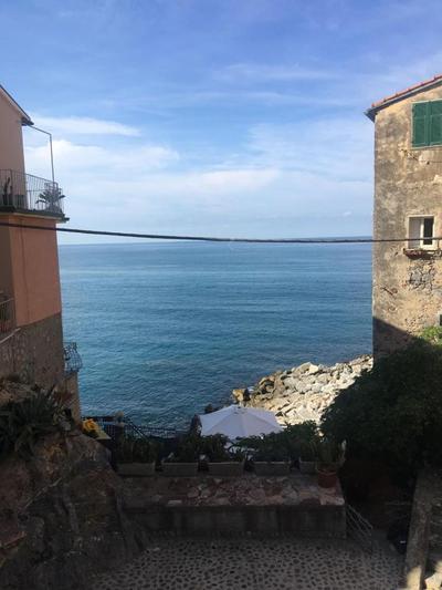 Blue Home Tellaro