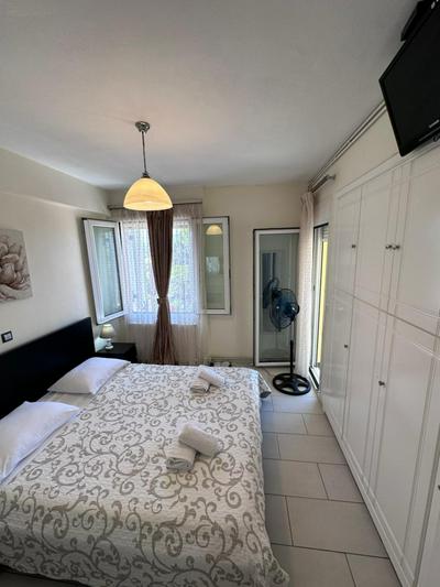 Olia Apartment
