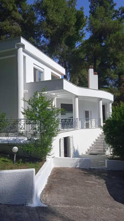 Villa Angie