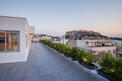 Eclectic Acropolis Rooftop Loft