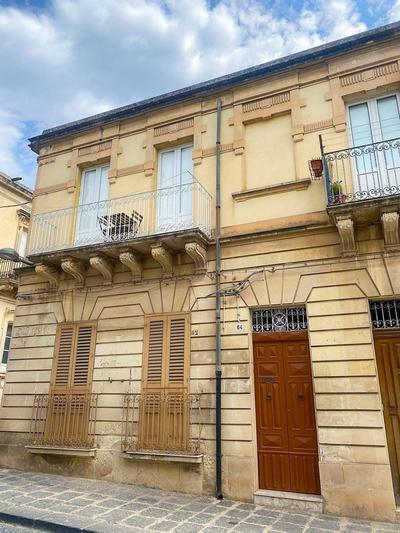 Casa Noto