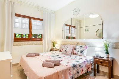 Sunny Oasis Getaway