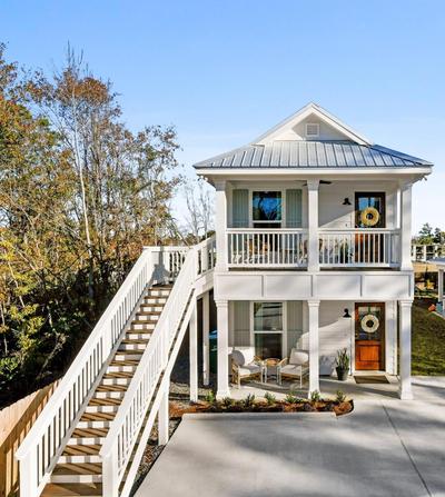 Vacation Rental Old Town Bay St Louis Unit B