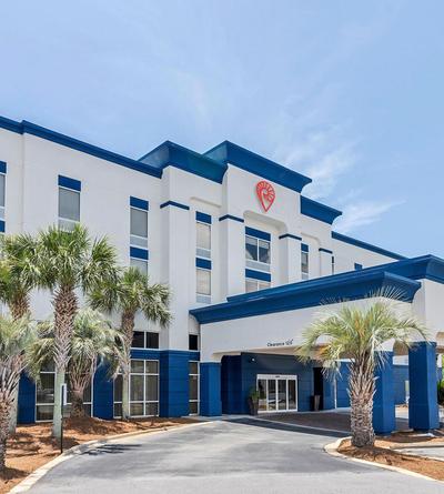 Holiday Inn Express & Suites Destin - Miramar Beach by IHG