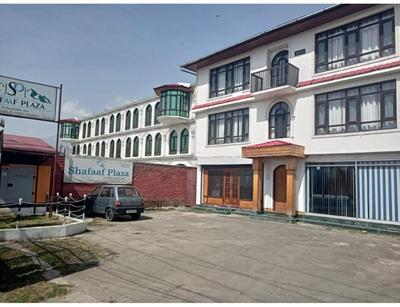 Hotel Shafaaf Plaza, Srinagar