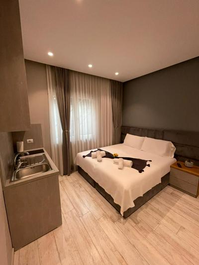 Alb Studio Apartments - Easy Access to City Center