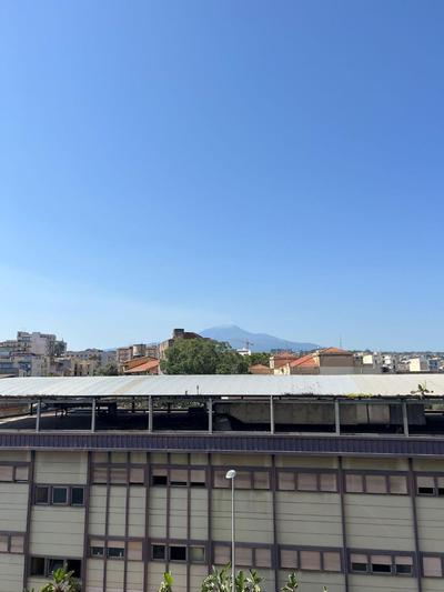 La Via Di Mezzo