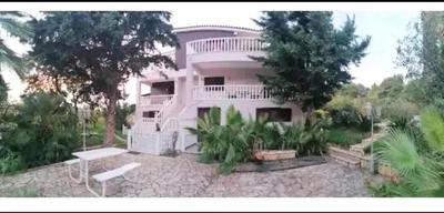 Peloponnese Guesthouse 12pax