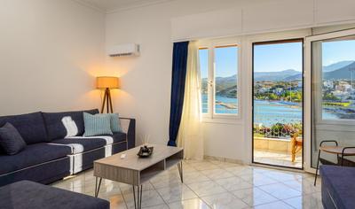 R & G Seaview Apartment