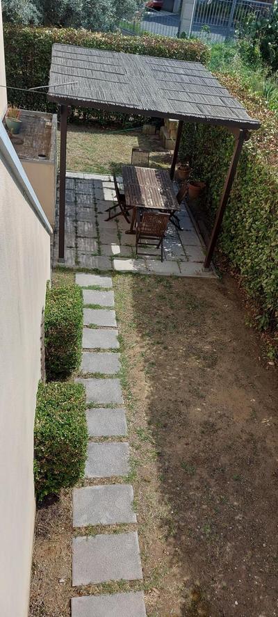 Appartamento con giardino privato