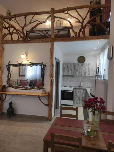 Orange Garden Loft
