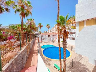 Central 1BR in Las Americas, Walk to Beach and Fun, LA103