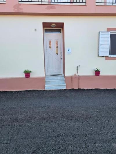 Athene and Emmanouil Place