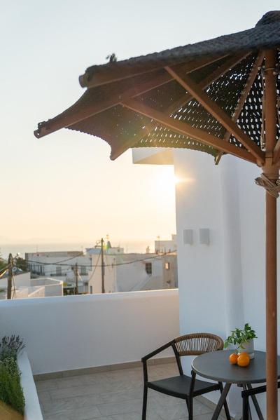 Enalios sunset suites