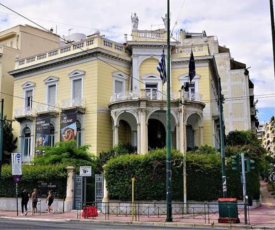 Modern Studio in Vibrant Kolonaki Area