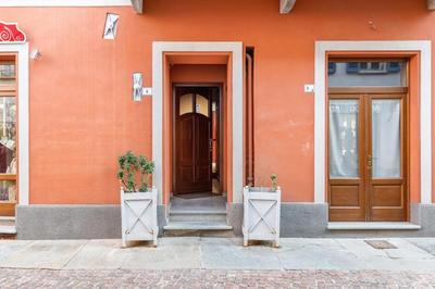 Casa di Nana centro storico Alba
