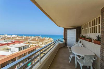 076 Modern Seaside Style-Alicante Holiday