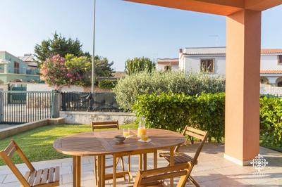Villa Seaside - Beach Retreat with jacuzzi