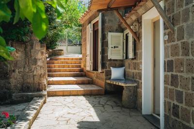 Villa Lory