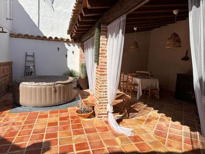 Casa Entre Molinos