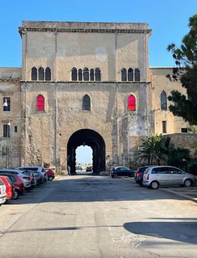 Porta dei Greci
