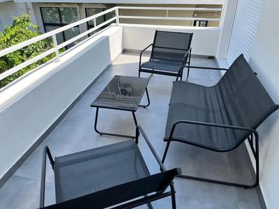 White House Vouliagmeni 1- 2BD Free Parking, Next to the Sea