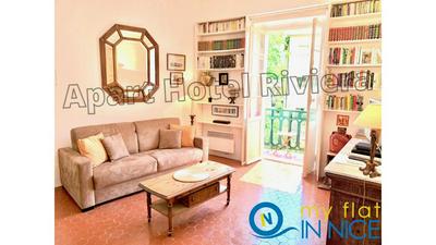 ApartHotel Riviera - Old Town - 5 mn Promenade des Anglais et Plage - Charme Absolu - Appartement 2 pièces avec Balcon AC - Vue mer et Ville - BALCON HONOR