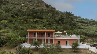 Villa Angeline