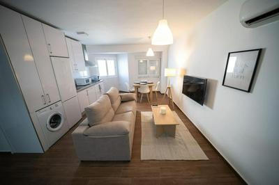 California Apartament Dueñas