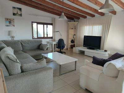Sunset and oceanview 1 bedroom apartment with shared pool