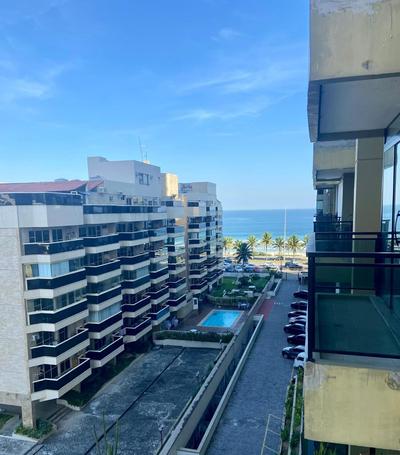 Apartamento renovado Barra Bella