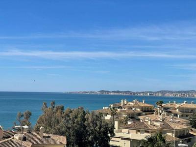 Apartment with beautiful sea view Benalmadena