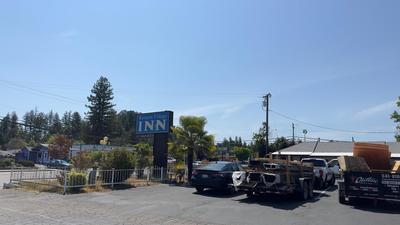 Western Village Inn-NEWLY RENOVATED