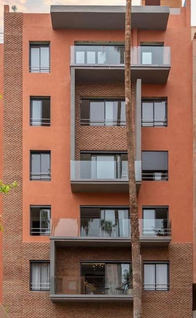 2 bed apartment with Rooftop pool & gym downtown marrakech