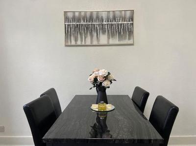 2 Bedroom Flat in London