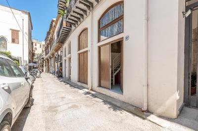 Panarea Loft in the City Center by Wonderful Italy