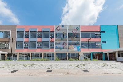 Sans Hotel Berau Square