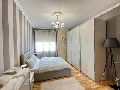 Cozy Chef's apartment