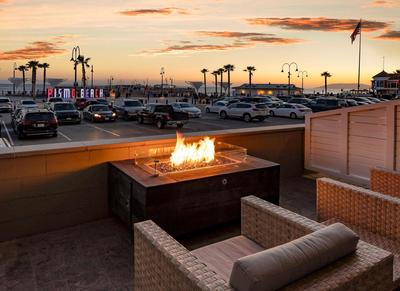 Inn at the Pier Pismo Beach, Curio Collection by Hilton