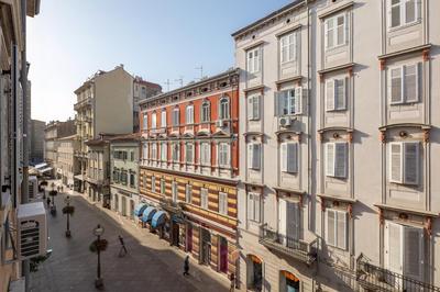 Upper Premium Apartments