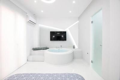 Cozy two-bedroom apartment in Athens