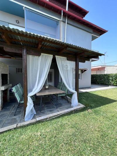Olive Summer Apartment