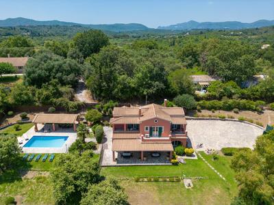 Villa Thea