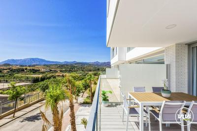 ViVi Homes - Lima Pool, Sunny Terrace & Beach