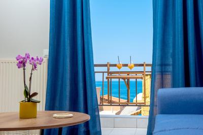 City centre with sea view apartment