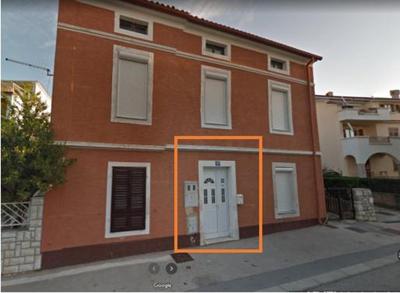 Orangé, house by the beach