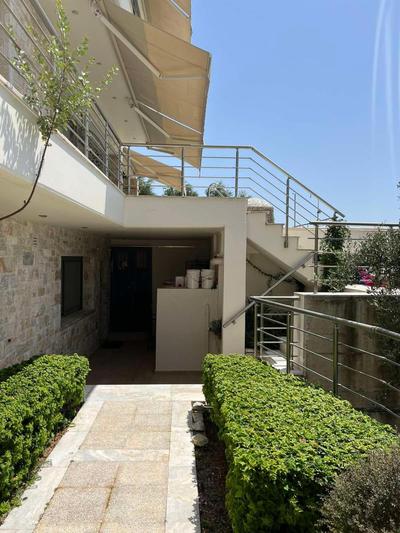 Las Vergas - Enjoy our swimming pool in Kalamata, Greece