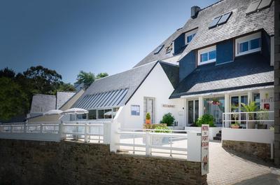 Hôtel Du Port Et De L'aven