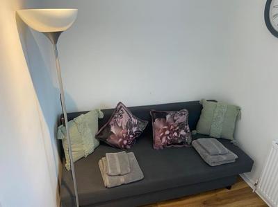 Perfectly situated luxury 2 bedroom apartment